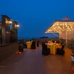 Hotel Saket 27