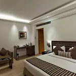 Hotel Saket 27