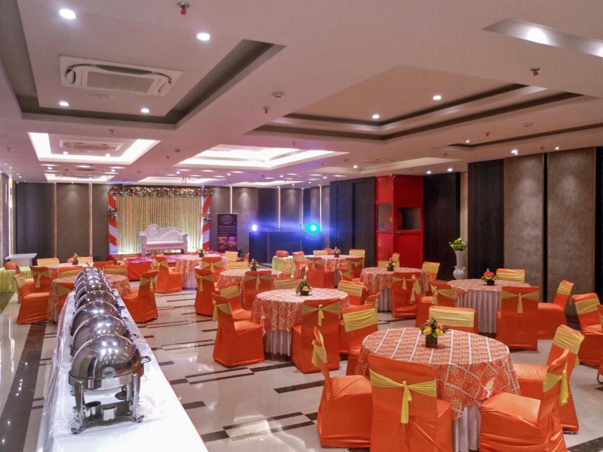 Saket 27 4* New Delhi