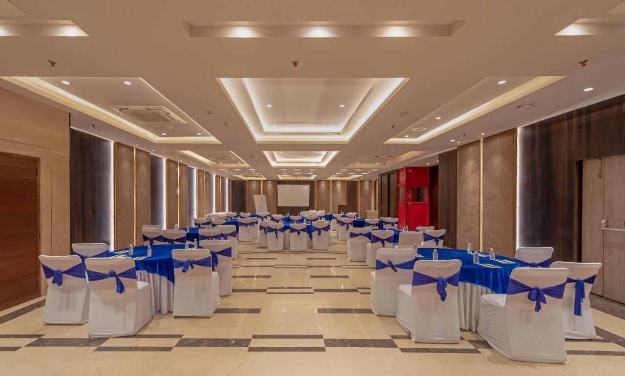 Hotel Saket 27 4*