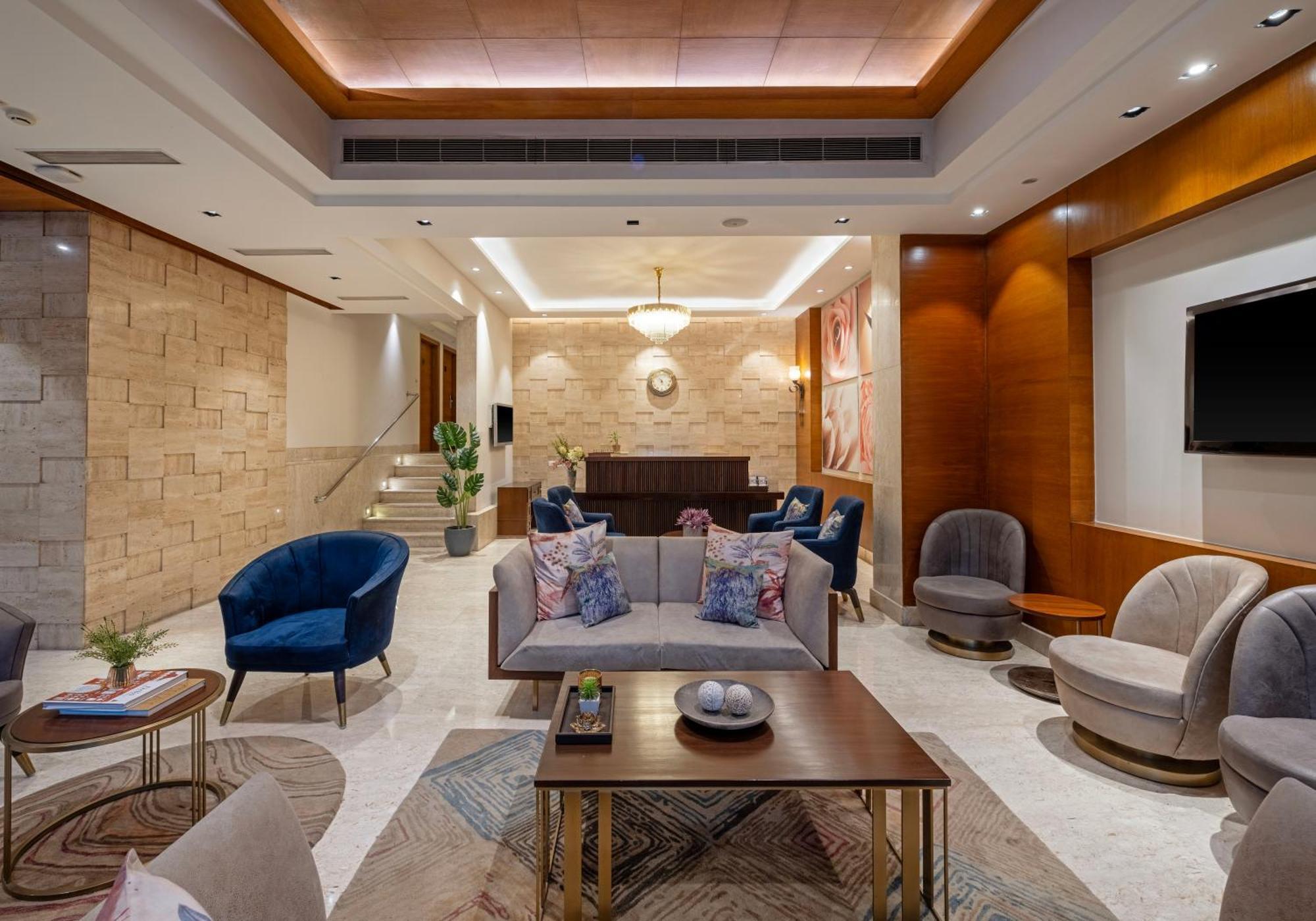 Hotel Saket 27 New Delhi