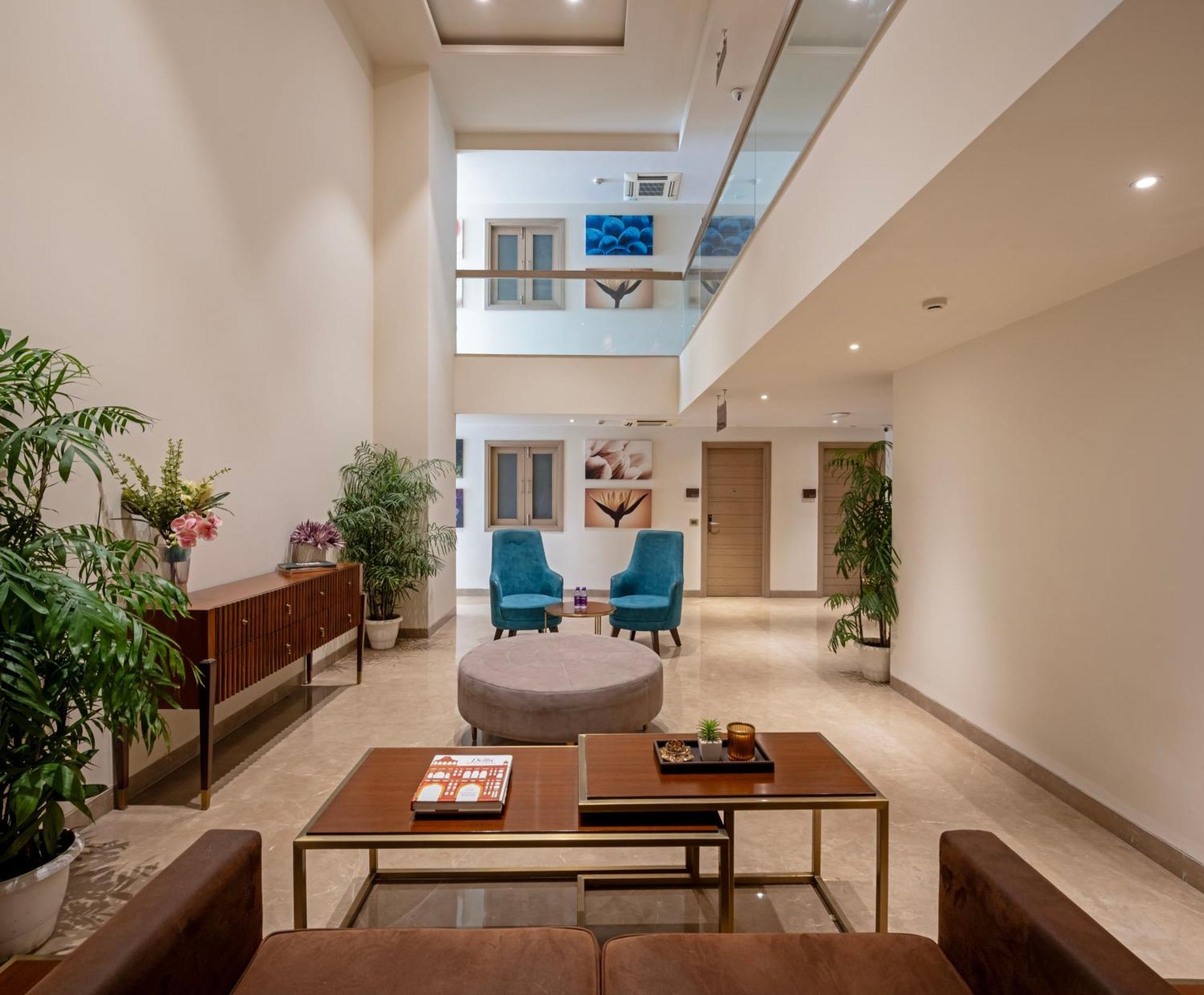 Saket 27 Hotel 4*