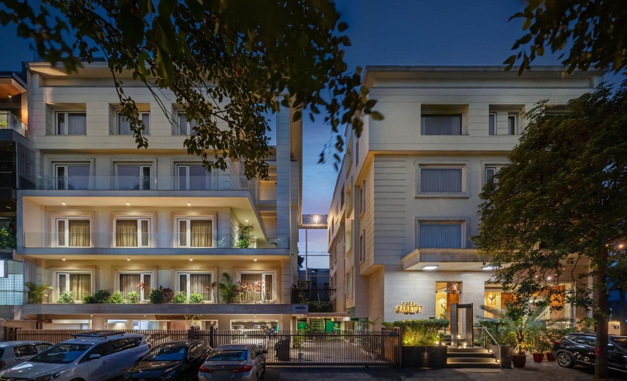 Hotel Saket 27 New Delhi